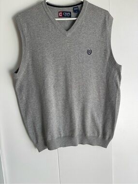 Chaps Light Gray V-Neck Sweater Vest